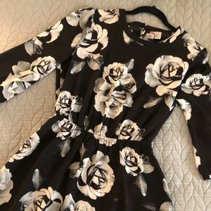 Forever 21 Exclusive Black & White Rose Dress